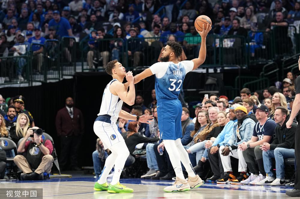 队包括来自 队包括来自